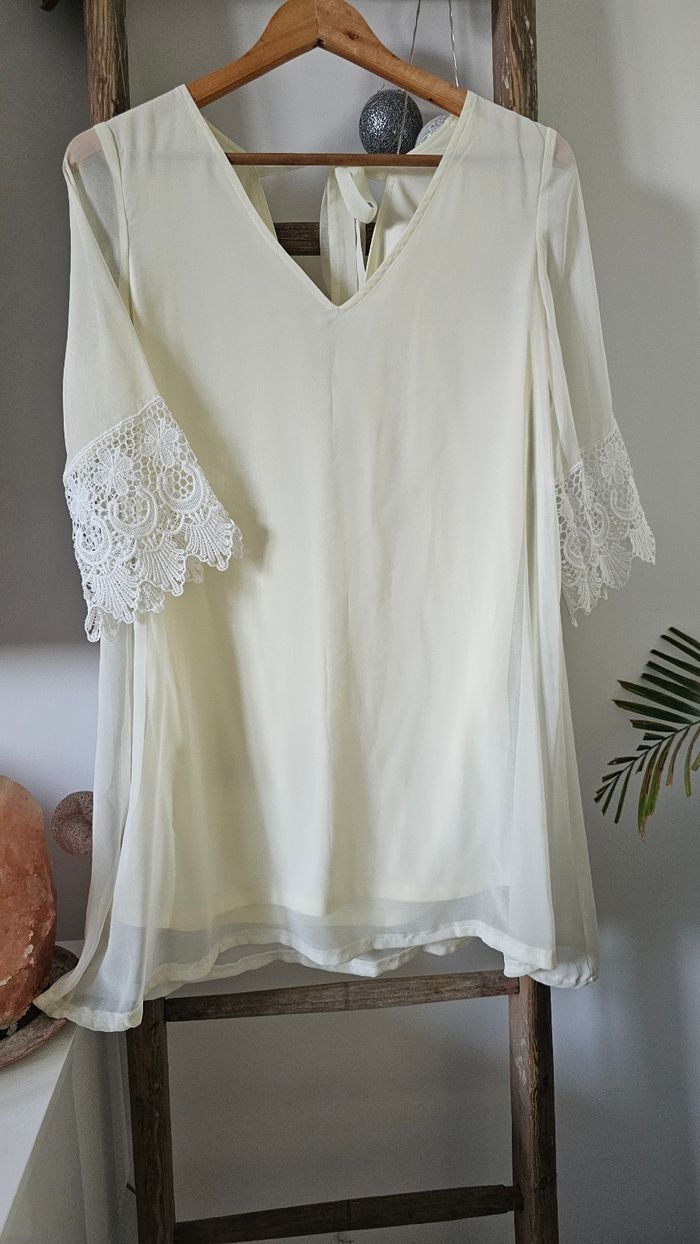 Robe Vintage blanc cassé taille 38 M
