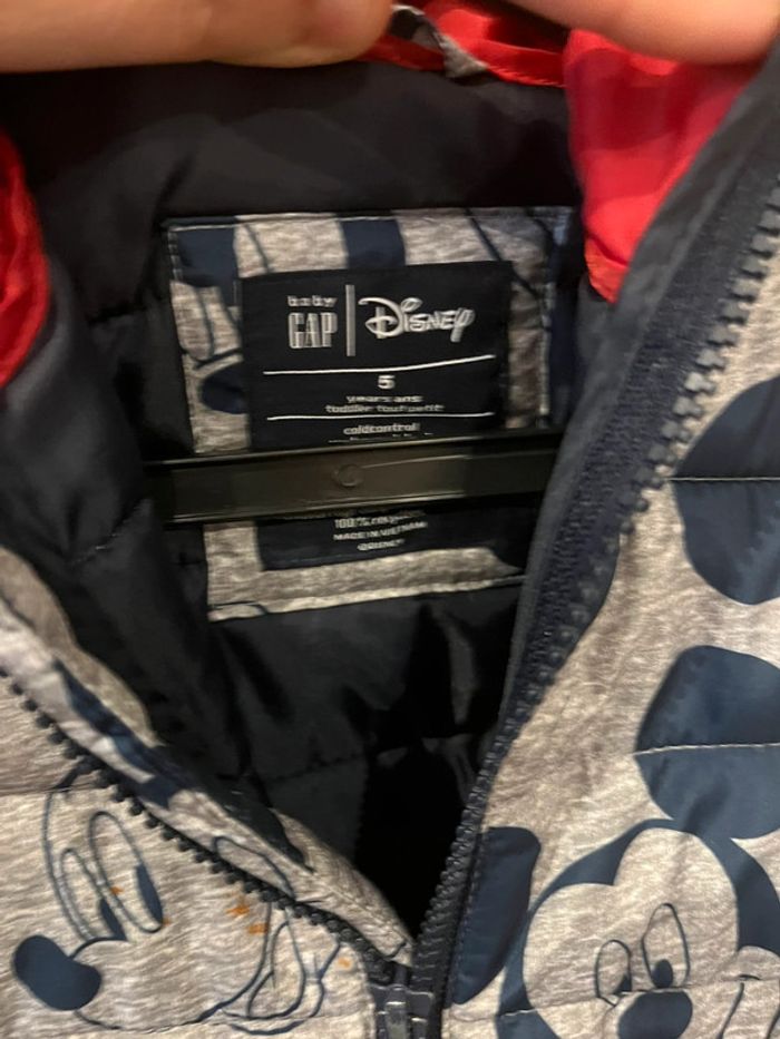 Doudoune Mickey mi saison 5 ans GAP - photo numéro 2
