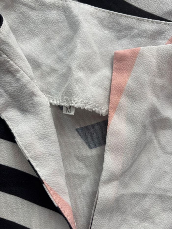 👗 Robe d’été graphique - photo numéro 3