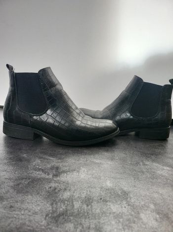 Bottines plates femme 38 très bon état