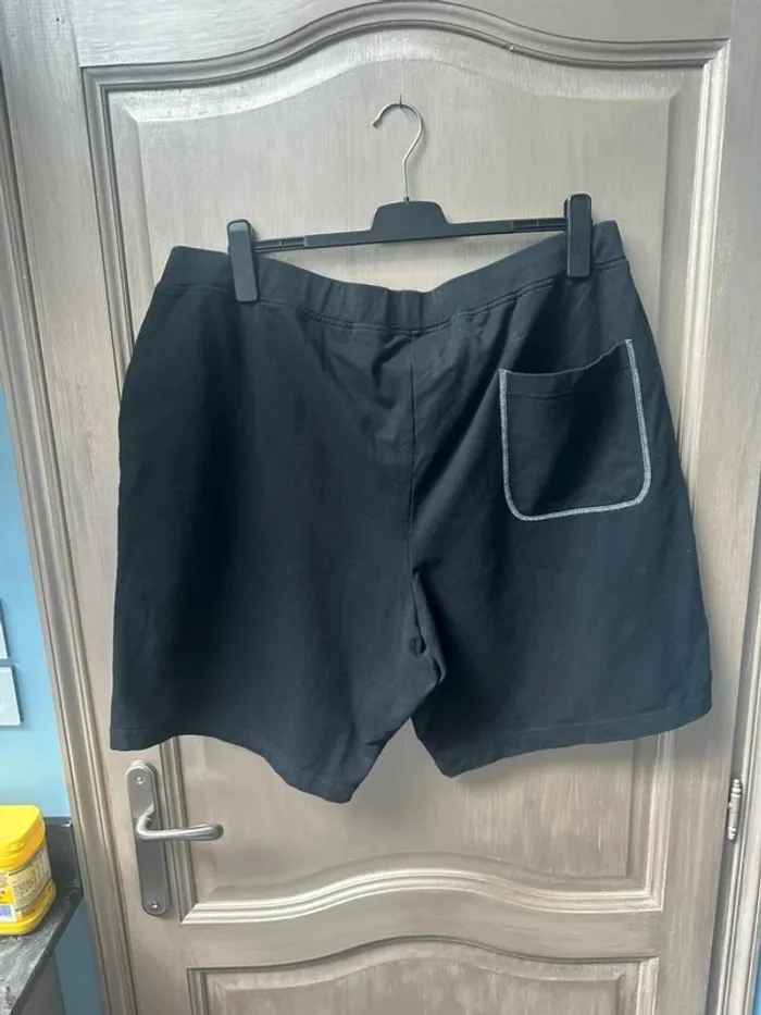 Short noir taillissime 6XL - photo numéro 7