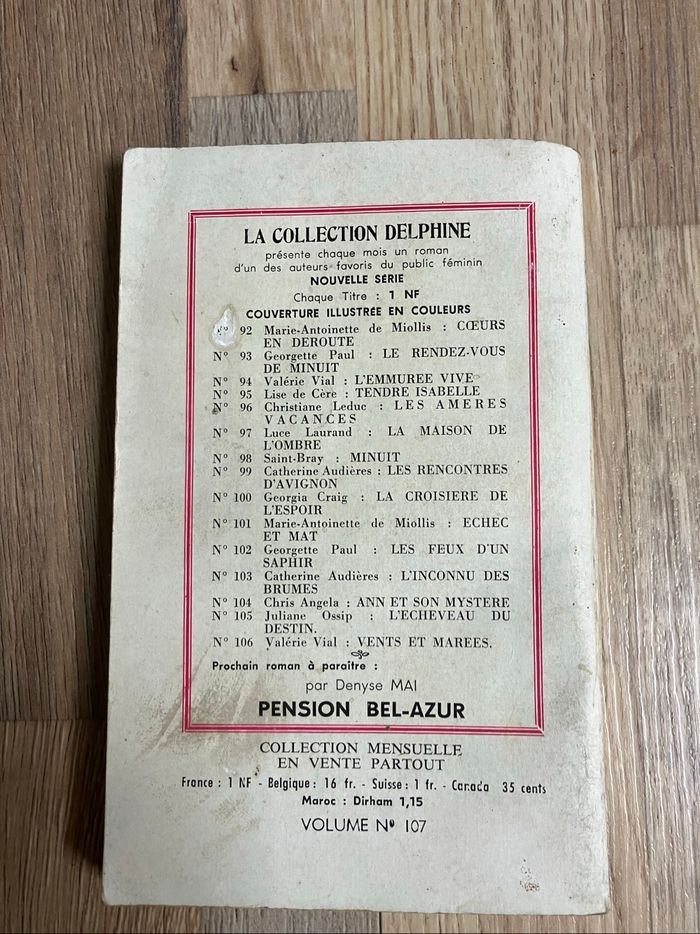 Livre ancien-La collection Delphine numéro 107-Le château des mirages - photo numéro 4