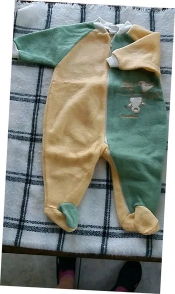 Sur pyjamas enfant  taille 6 mois