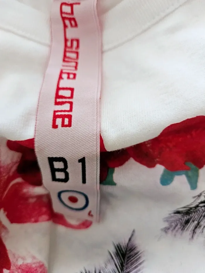 T-shirt blanc fleurs tropical Be Some One Taille 38 Neuf - photo numéro 3