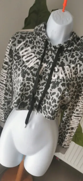 Pull crop top TS