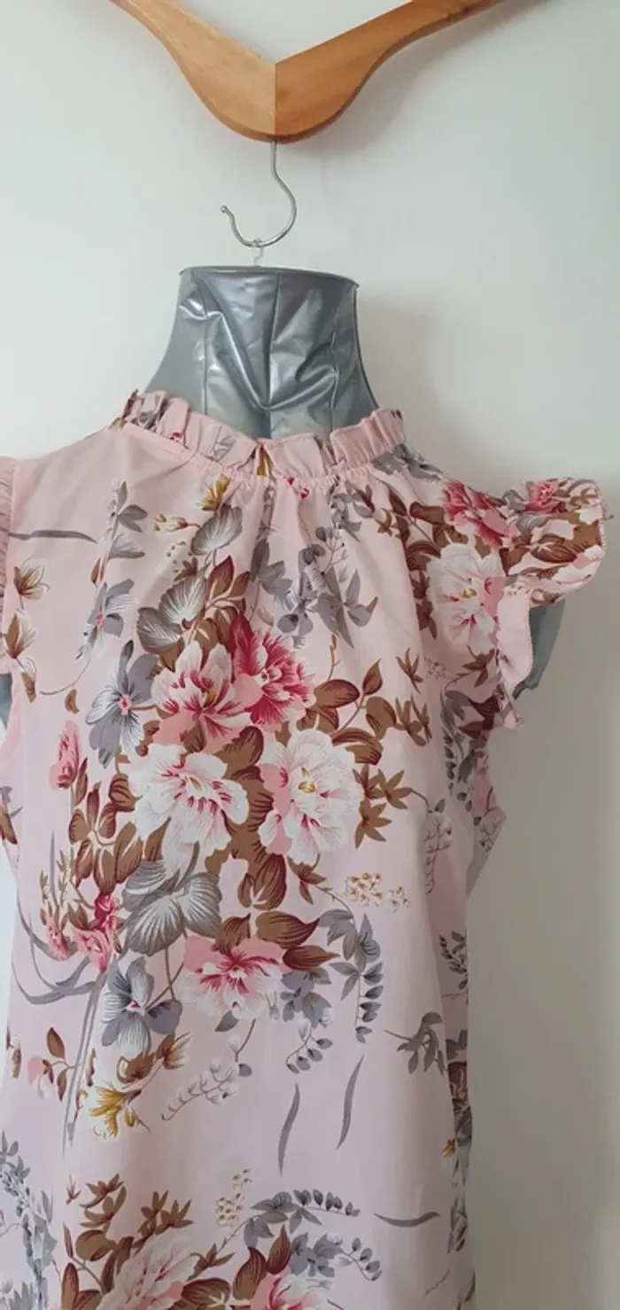 Blouse fleuri - photo numéro 2