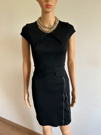 Robe noire à manches courtes Jacqueline Riu taille 36 TBE