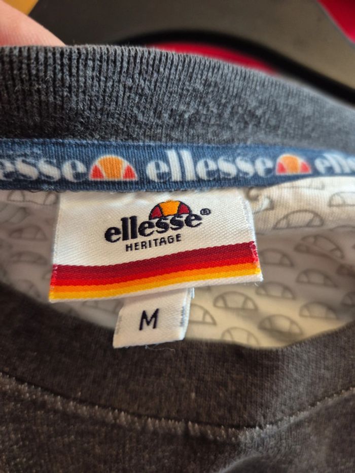Pull Ellesse - photo numéro 3