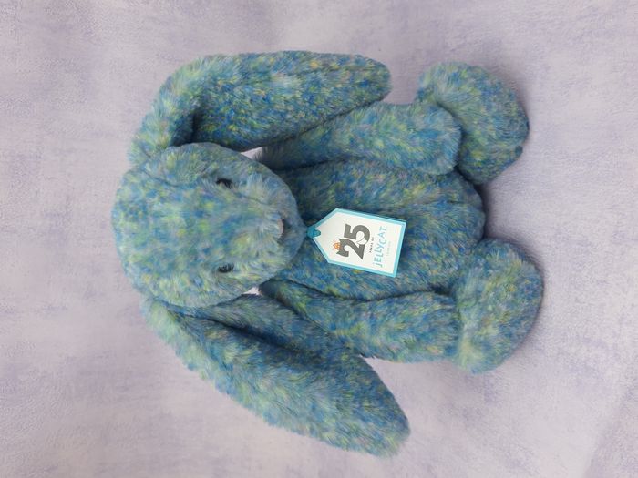 Peluche lapin bashful Azure 25 ans de Jellycat Collector taille médium - photo numéro 10