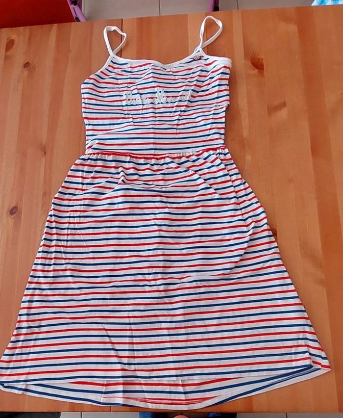 Très belle robe blanche 14 ans Little Marcel