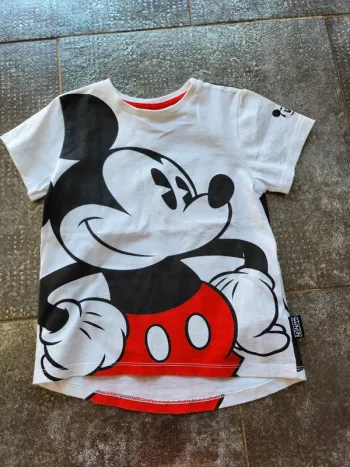 Disney T-shirt mickey