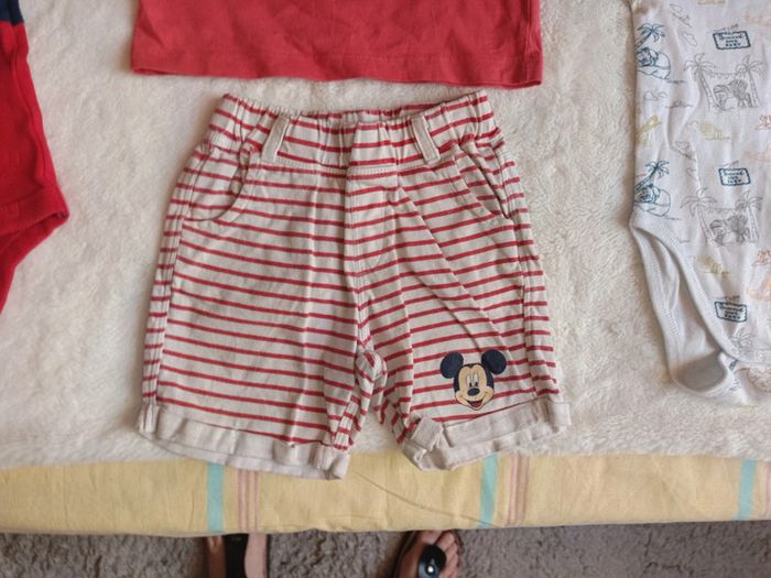 Lot vêtements garçon Disney taille 18m - photo numéro 7