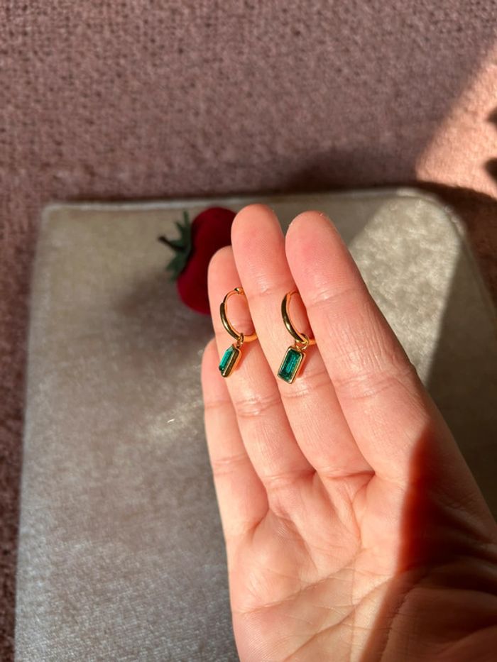 Boucles d’oreilles détails émeraude - photo numéro 8