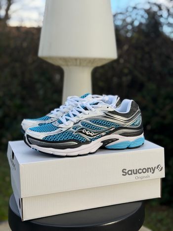 Saucony