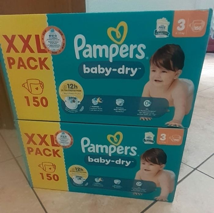 300 couches Pampers Baby Dry Taille 3