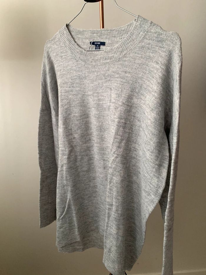 Pull gris