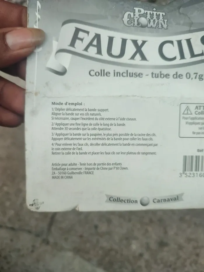 Faux cils pour déguisement ou autre - photo numéro 5