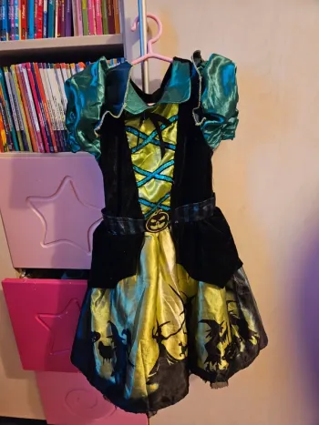 Deguisement sorcière 4 ans