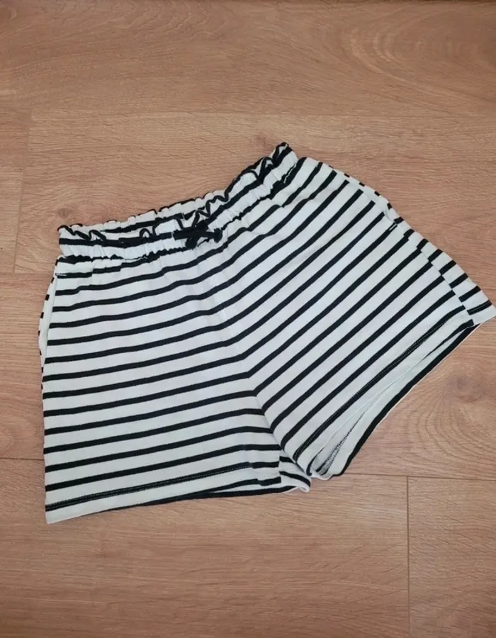 Short fille H&M 12-13 ans