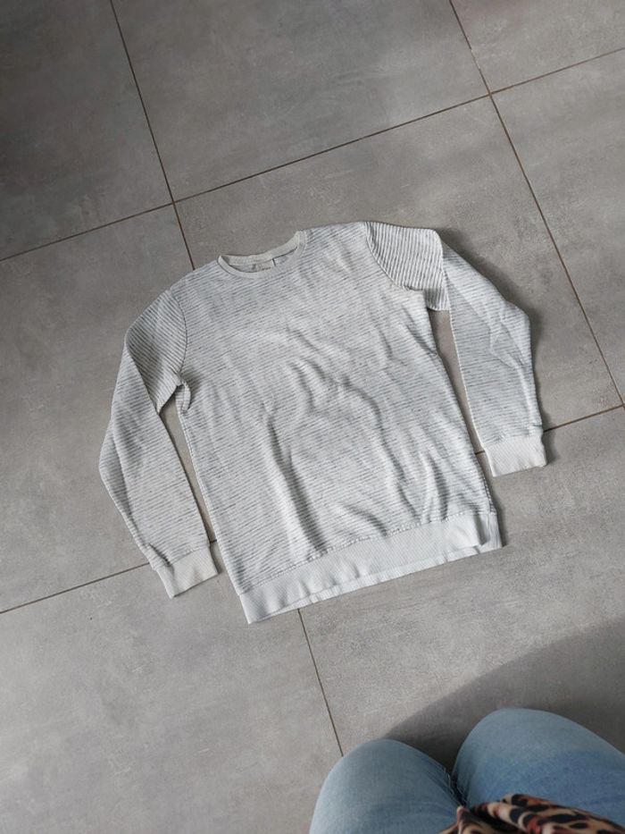 Pull Defacto