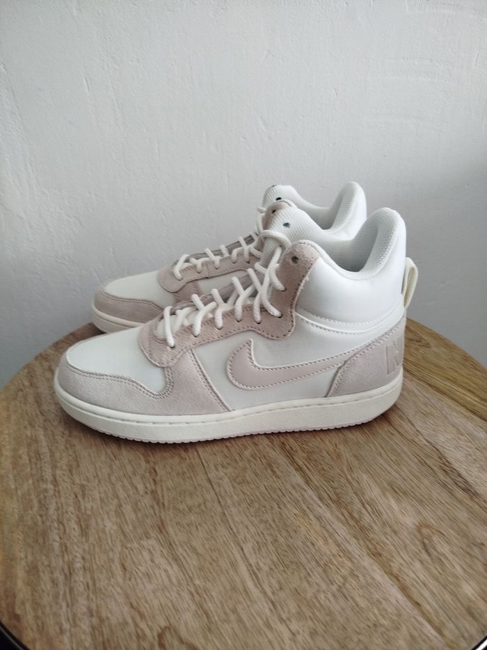 Baskets Nike T 38 - photo numéro 4