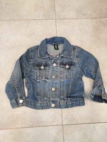 Veste en jeans 3/4 ans excellent état