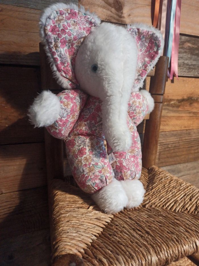 Peluche éléphant vintage Becard liberty tbe - photo numéro 3