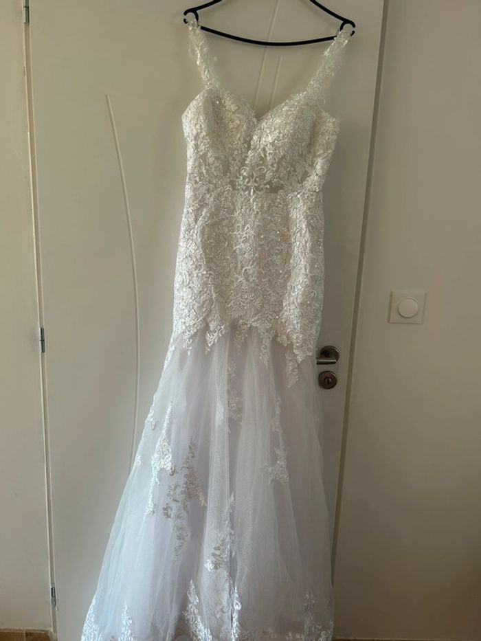 Robe de mariée + voile - photo numéro 4