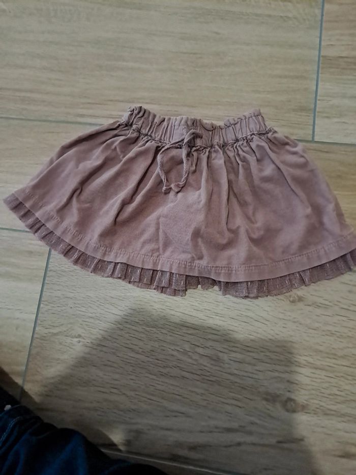 Jupe zara 9/12 mois vieux rose - photo numéro 2