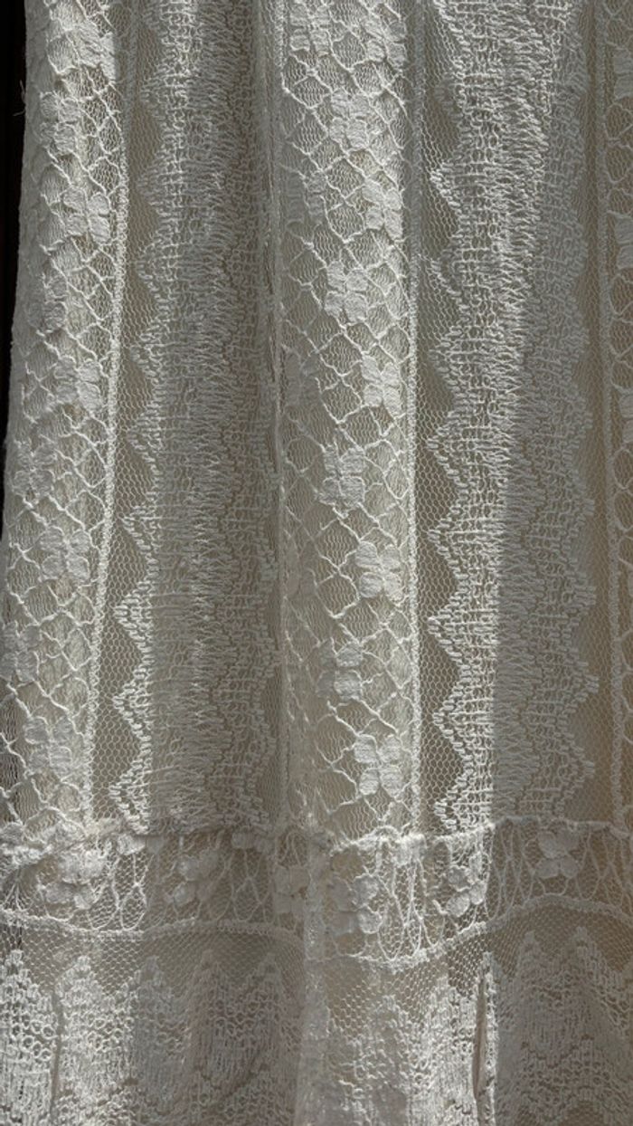 🌸 Robe en dentelle blanche Ciaomilano Paris 🌸 - photo numéro 4