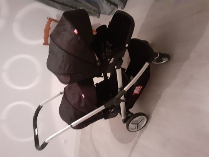 Poussette jumeaux - photo numéro 3