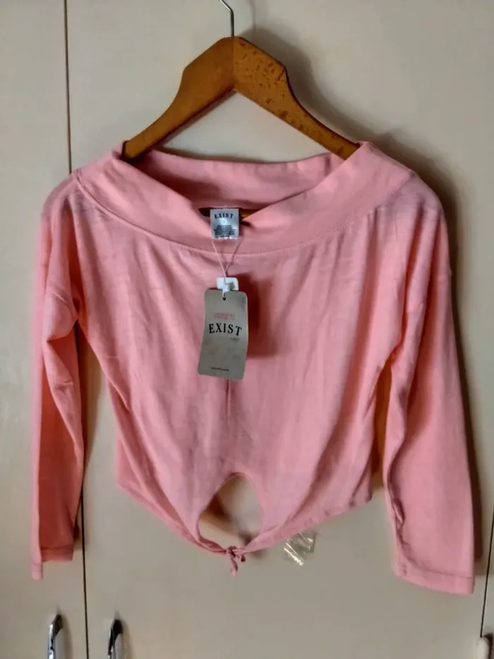 Crop top manches longues. Marque Exist (A117)