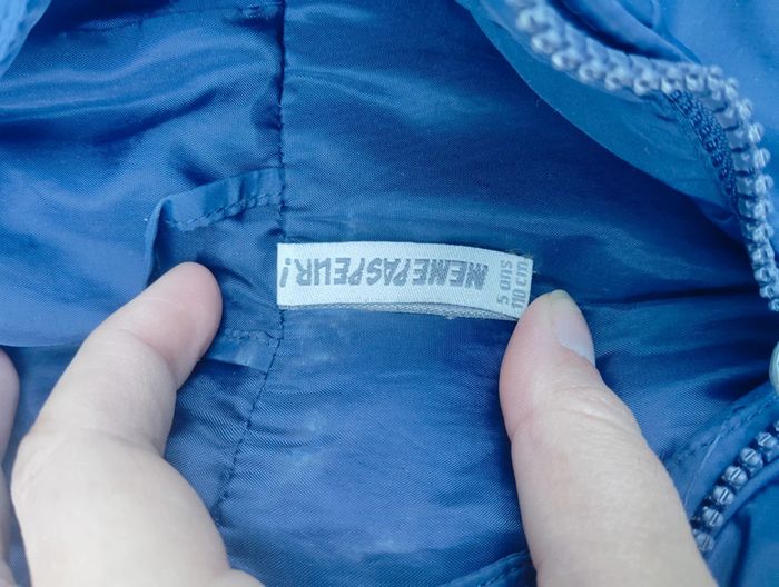 Doudoune garçon 5 ans bleu marine/bordeaux - Même Pas Peur" - photo numéro 3