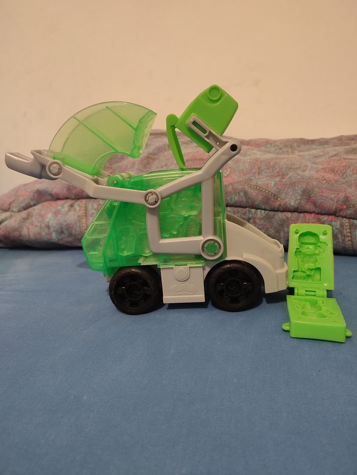Camion poubelle play-doh - photo numéro 3