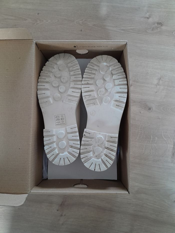 Mocassins beige en 31 - photo numéro 6