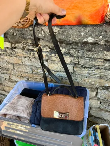 Sac à main / pochette bandoulière @