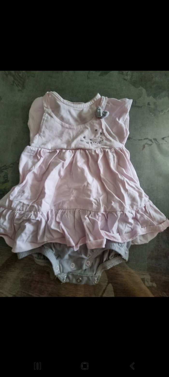 Robe bodies 6mois