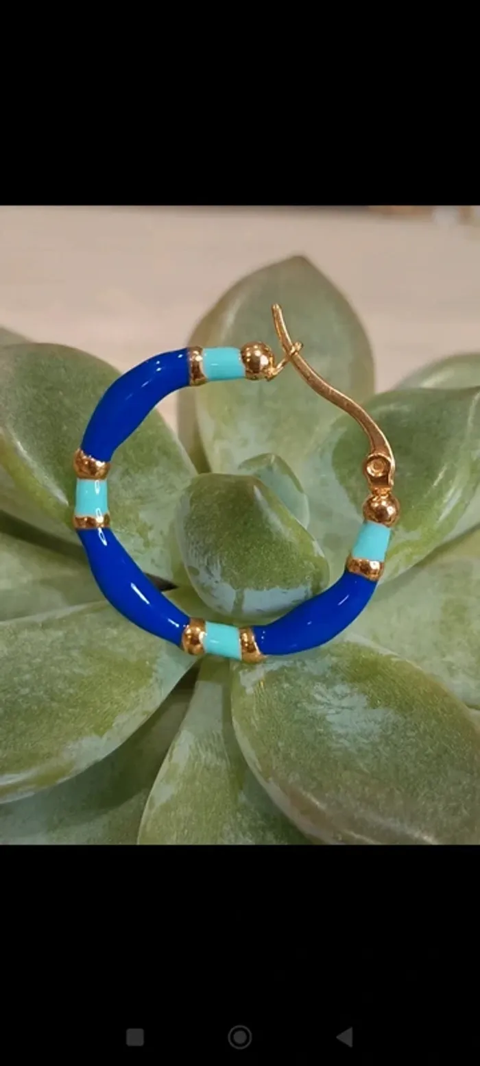 Boucles d'oreilles créoles bleu - photo numéro 2