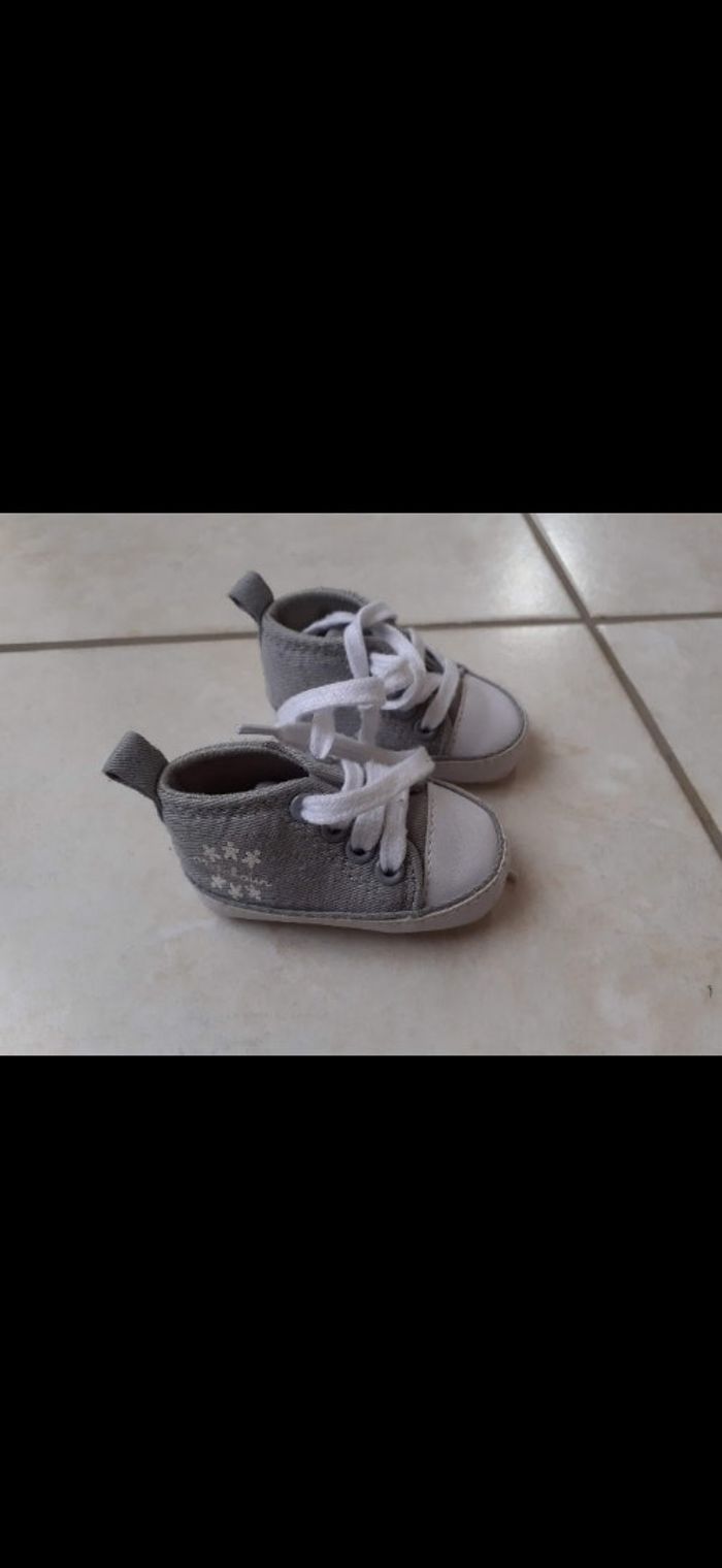 chaussure bébé 0/3 mois