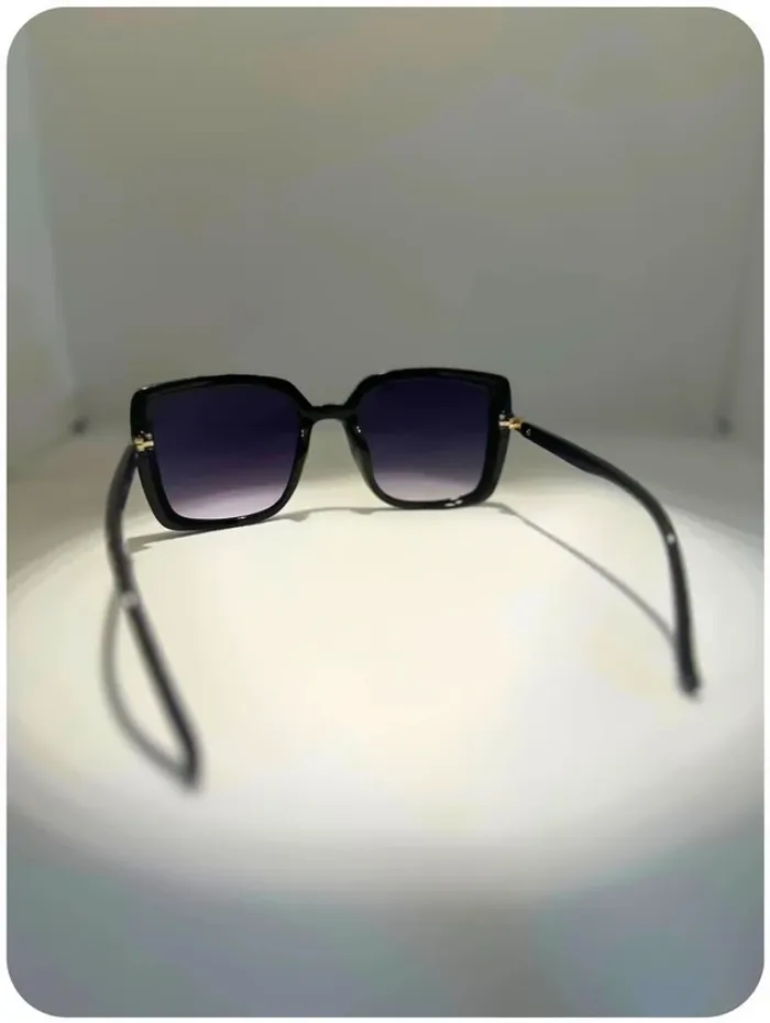 Lunettes de soleil - photo numéro 3