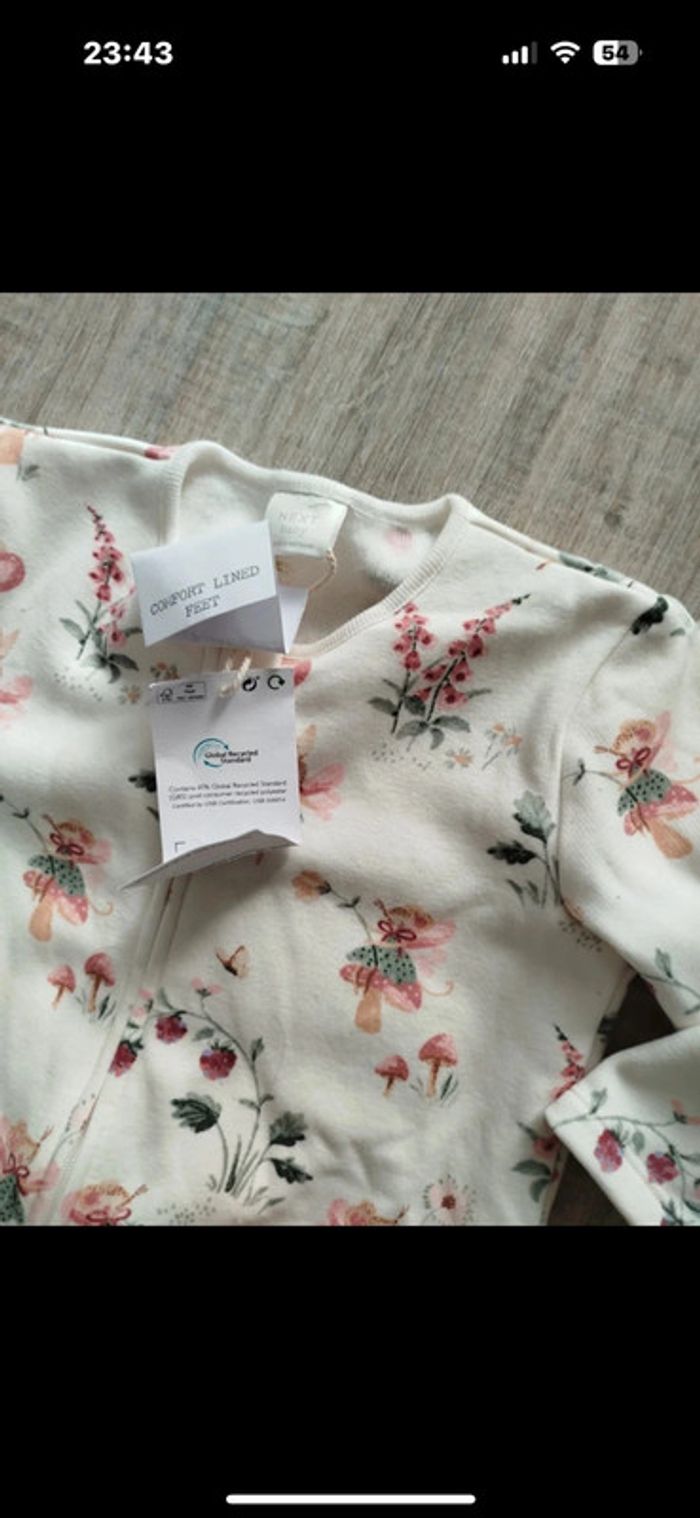 Pyjama bébé 6.9 mois - photo numéro 2