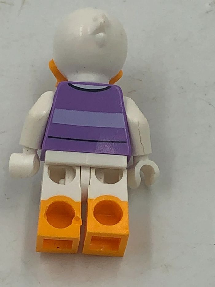 Mini figurine Lego Disney 71012 N•9 Daisy - photo numéro 6