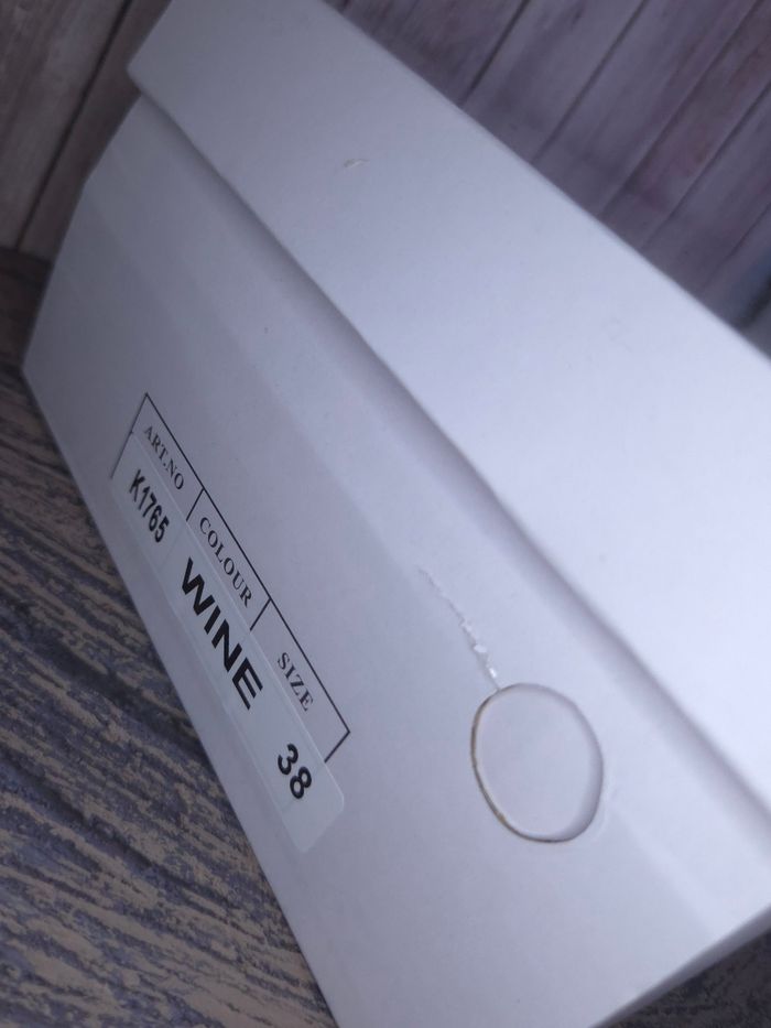 Baskets femmes bordeaux beige moumoute tendances - Taille 38 - NEUVES 🌟 - photo numéro 4