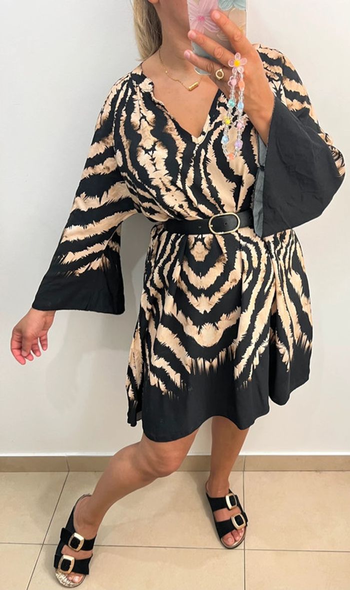 🌸Robe imprimée col v Taille unique - photo numéro 2