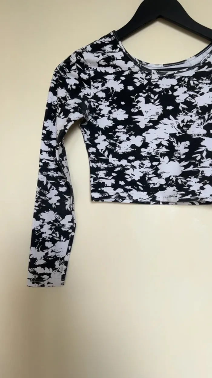 Crop top T34 - photo numéro 2