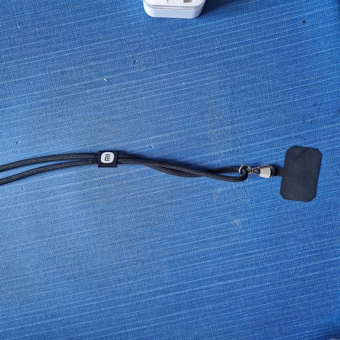 Collier pour portable - photo numéro 2