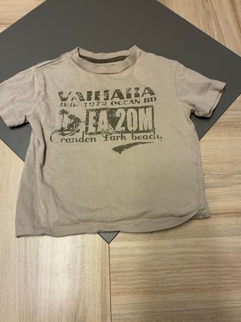 TEE shirt  vertbaudet 2 ans 