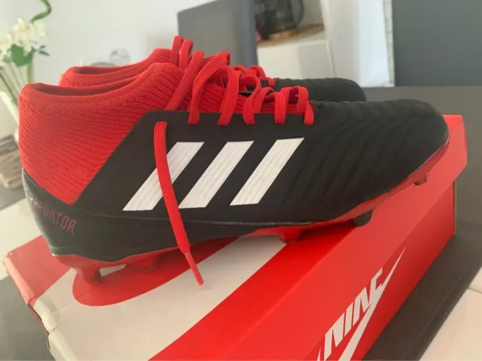 Crampons Adidas Predator – Taille 38 - photo numéro 10