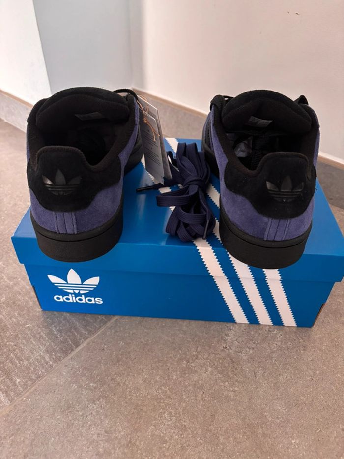 Baskets Adidas Originals Campus neuves Taille 42 2/3 - photo numéro 4