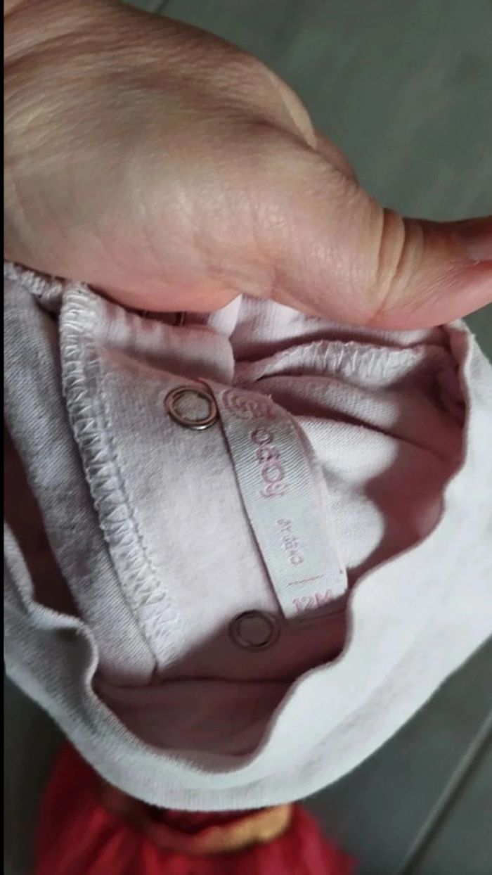 Tee shirt et jupe taille 12 mois fille - photo numéro 6